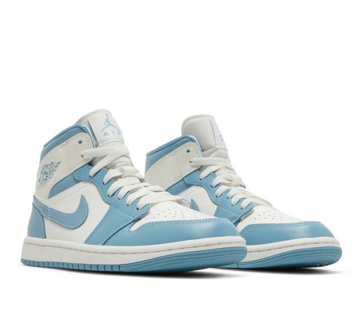 AirJordan Mid University Blue